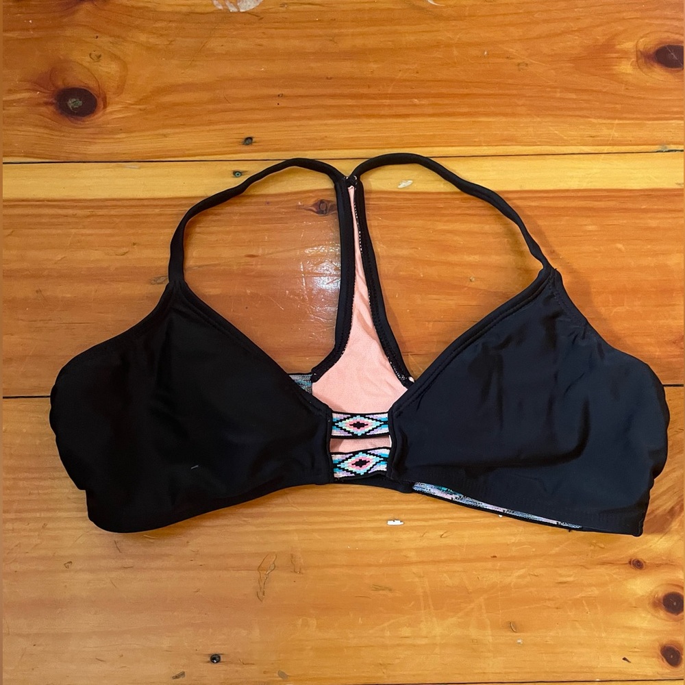 Bathing suit top very colorful WORN ON ONCE